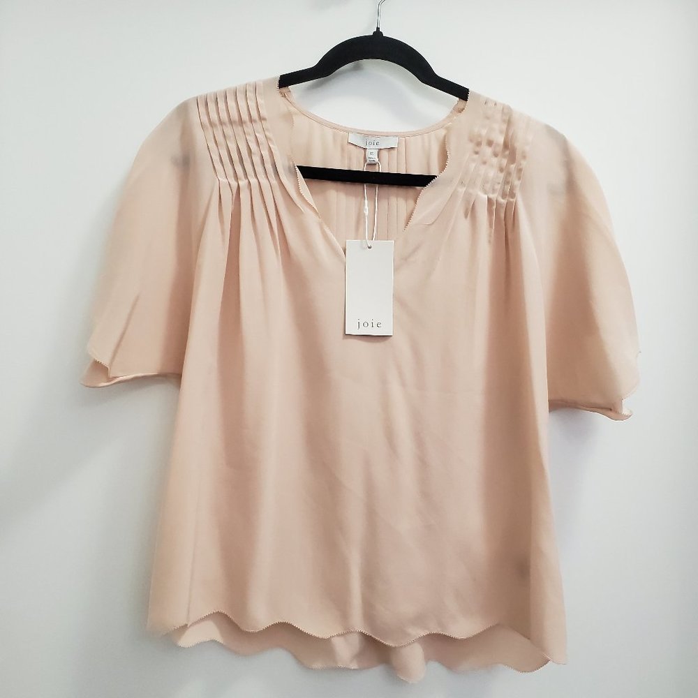 Joie NWT 100% Silk V-Neck Scalloped Short Sleeve Blouse
